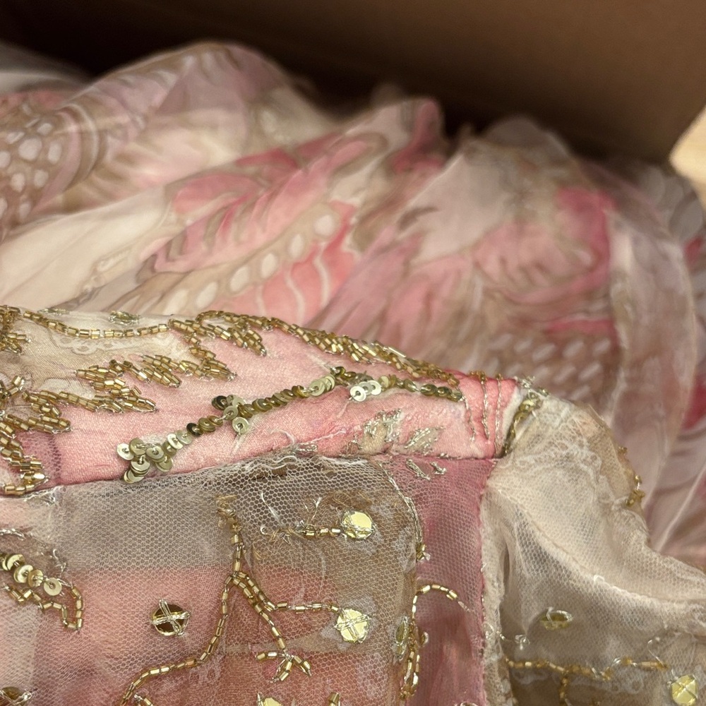 Elegant Pink & Cream Floral Lehenga Choli with Sheer Dupatta - Picture 5 of 10